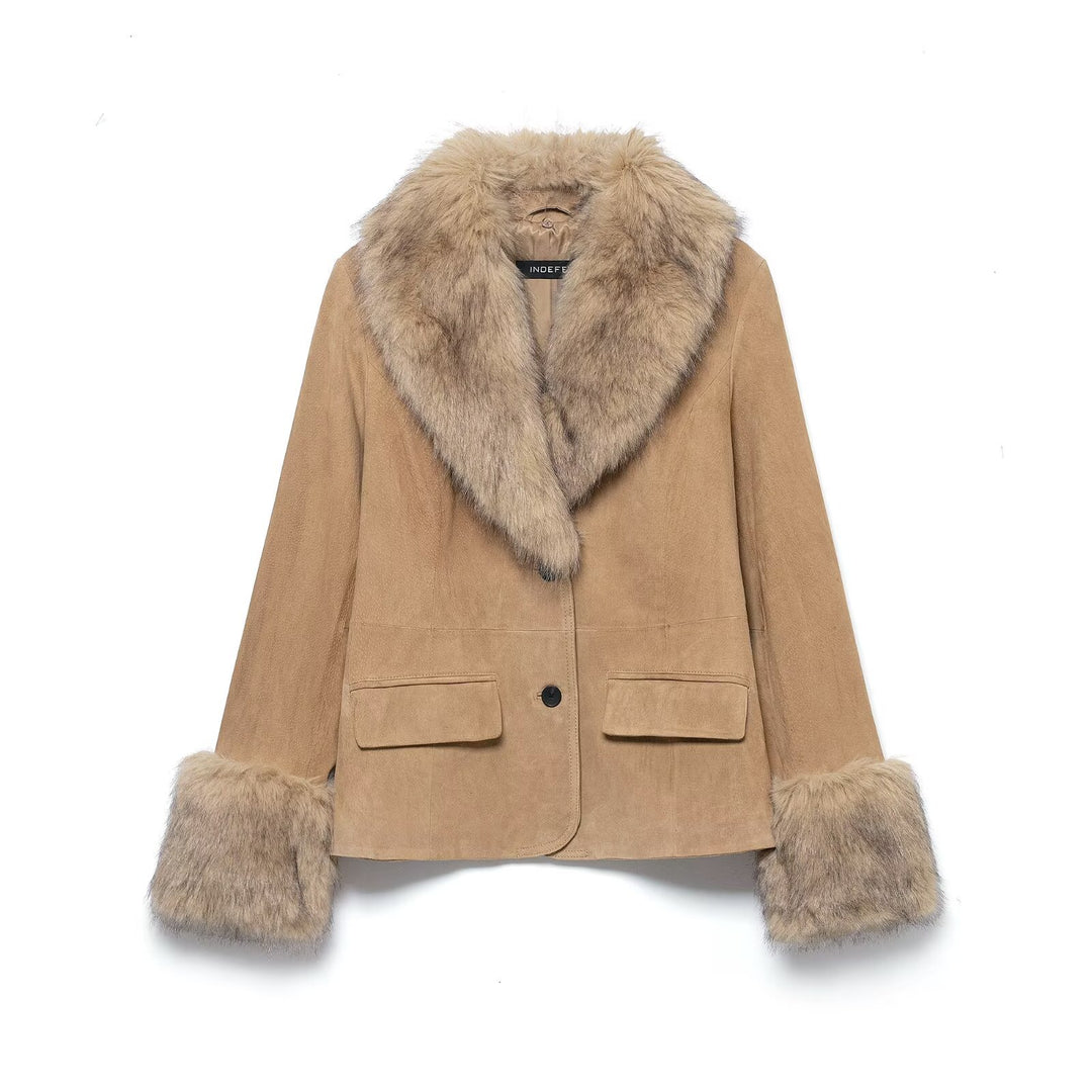 Damen kurze Wildlederjacke mit voluminärem Fellkragen und breiten Fellmanschetten Drune