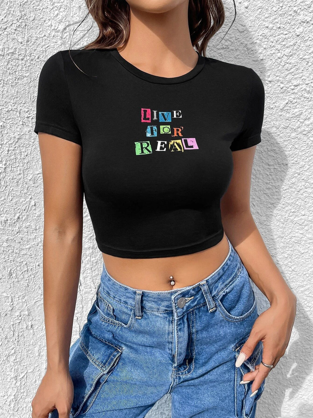 Damen Crop-T-Shirt mit kreativem Schriftzug Drune