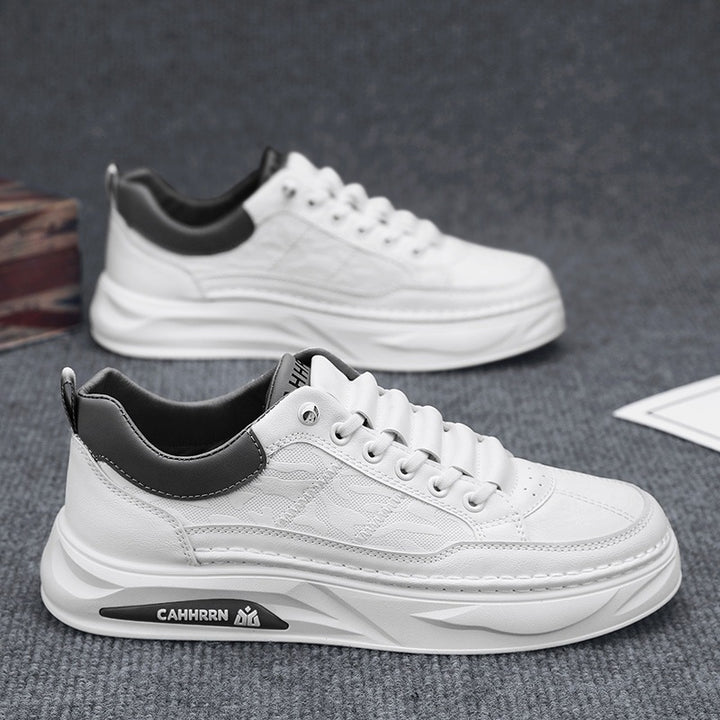 Unisex minimalistische Plateausneaker aus strukturiertem Kunstleder mit gepolstertem Fersenkragen und skulpturierter Außensohle Drune