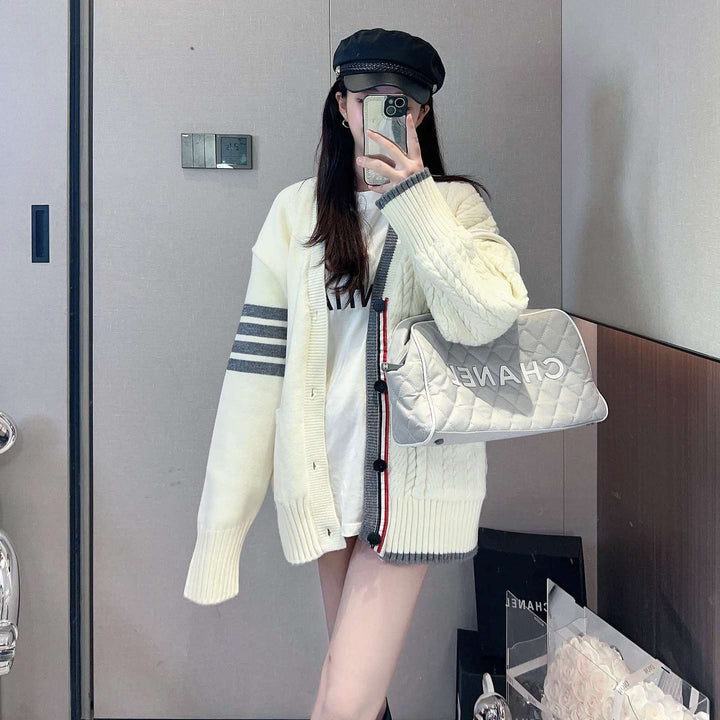 Damen Grobstrickjacke mit Kabelmuster und großzügigen Taschen Drune