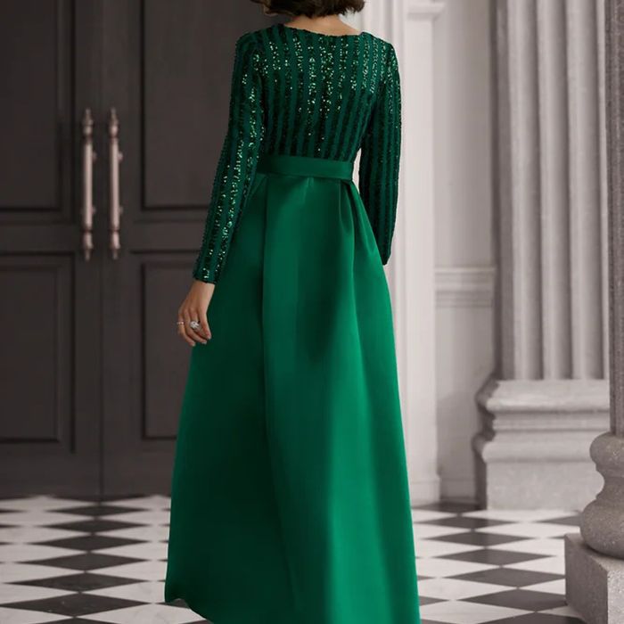 Damen Elegantes Abendkleid mit schimmerndem Oberteil und fließendem Rock Drune