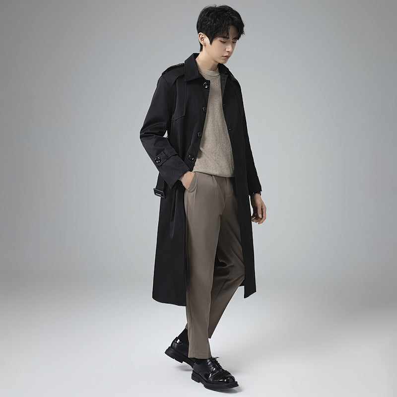 Herren Trenchcoat mit Taillengürtel, Schulterklappen und klassischer Knopfleiste Drune