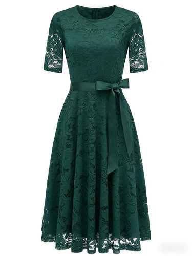 Drune | Elegantes V-förmiges Spitzenabendkleid