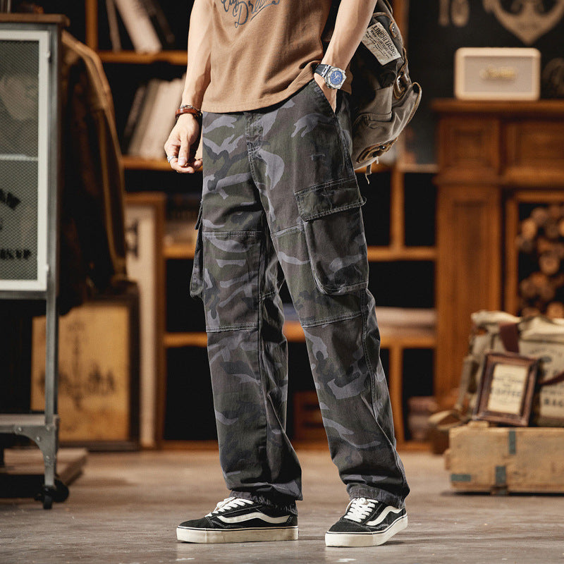Herren Relaxed-Fit Camouflage-Cargohose mit seitlichen Klappentaschen und Kordelabschlüssen Drune