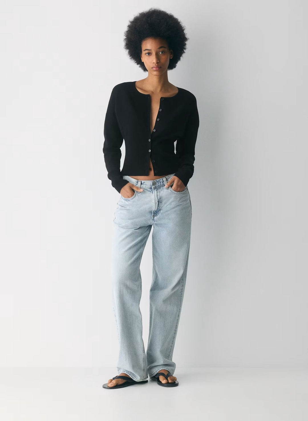 Damen Cropped Strickjacke mit Knopfleiste und Rippstrick Drune