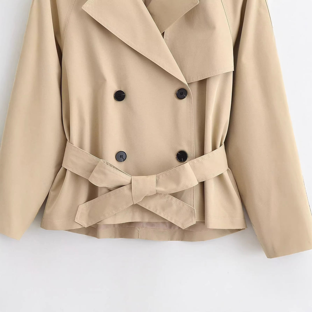 Damen Kurz-Trenchjacke mit weitem Schnitt, doppelreihiger Knopfleiste und Taillengürtel Drune