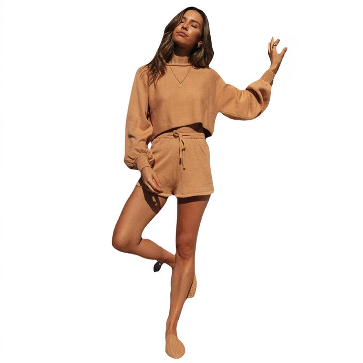 Damen lässiges Freizeit-Set mit cropped Pullover und Shorts Drune