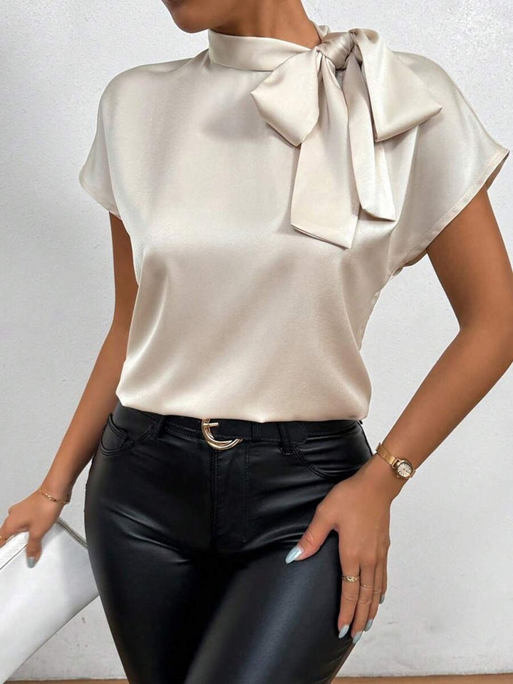 Damen Elegantes Satinoberteil mit Schleife Drune