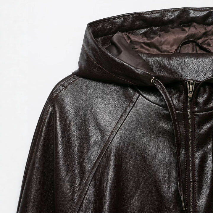 Damen kurze Kapuzen‑Lederoptikjacke mit Tunnelzug Raglanärmeln und Reißverschluss Drune