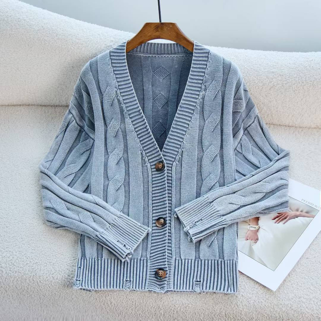 Damen Grobstrickjacke mit V-Ausschnitt und dekorativen Knöpfen Drune