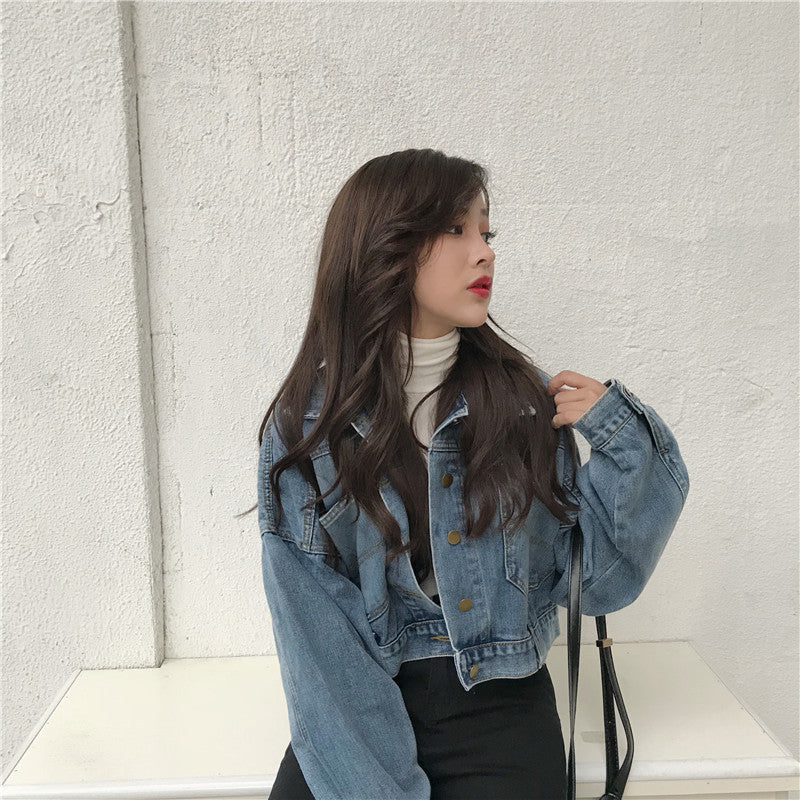 Damen cropped Denimjacke mit oversized Schnitt Drune