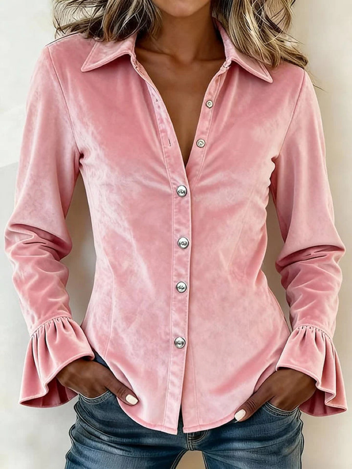 Damen Taillierte Samtbluse mit Reverskragen, Knopfleiste und Volantärmeln Drune
