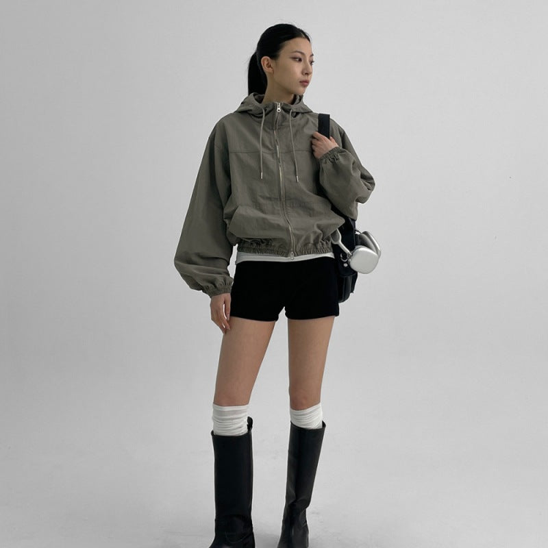 Damen Sportliche Jacke mit kurzen Hosen Drune