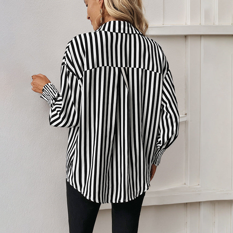 Damen Oversize-Hemdbluse mit senkrechten Streifen, klassischem Kragen und gerafften Manschetten Drune
