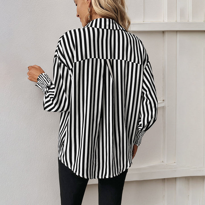 Damen Oversize-Hemdbluse mit senkrechten Streifen, klassischem Kragen und gerafften Manschetten Drune