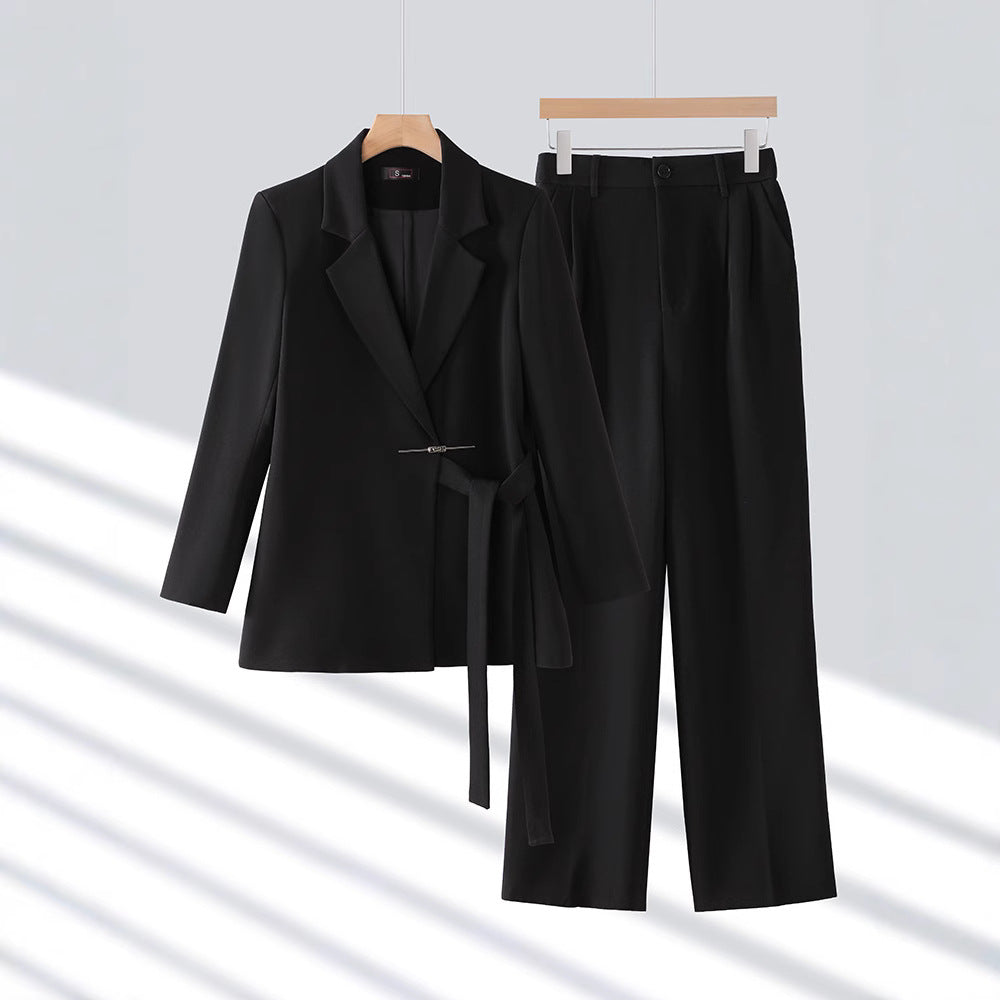Drune | Jumpsuit Maßgeschneiderter Blazer Taillierter Gürtel Weite Beine Luxuriöser Stoff