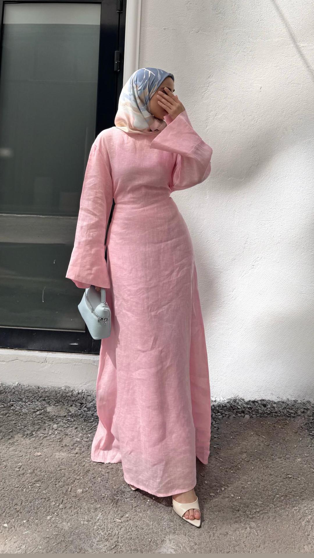 Damen Langes, elegantes Maxikleid aus leichtem Stoff mit Taillengürtel Drune