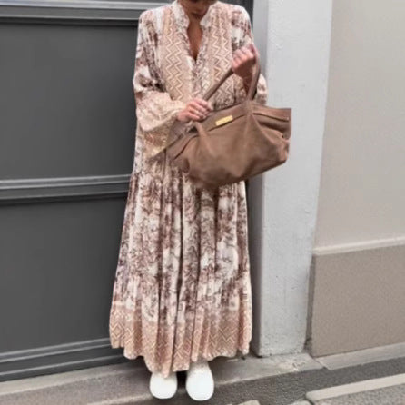Damen nan Stufenmaxikleid mit Ethno-Bordüre, Stehkragen und weiten Glockenärmeln Drune