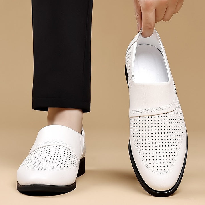 Herren Eleganter Slip-On Business-Halbschuh mit spitzer Zehenkappe und dezenter Perforation Drune