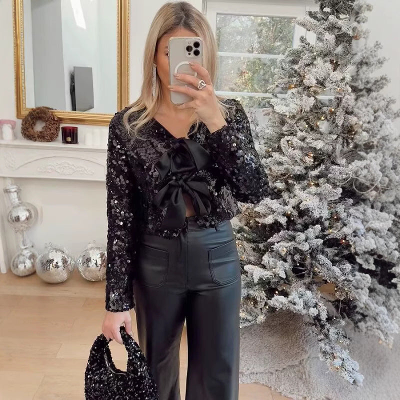 Damen Kurzjacke mit Paillettenbesatz und Zierschleifen-Front Drune