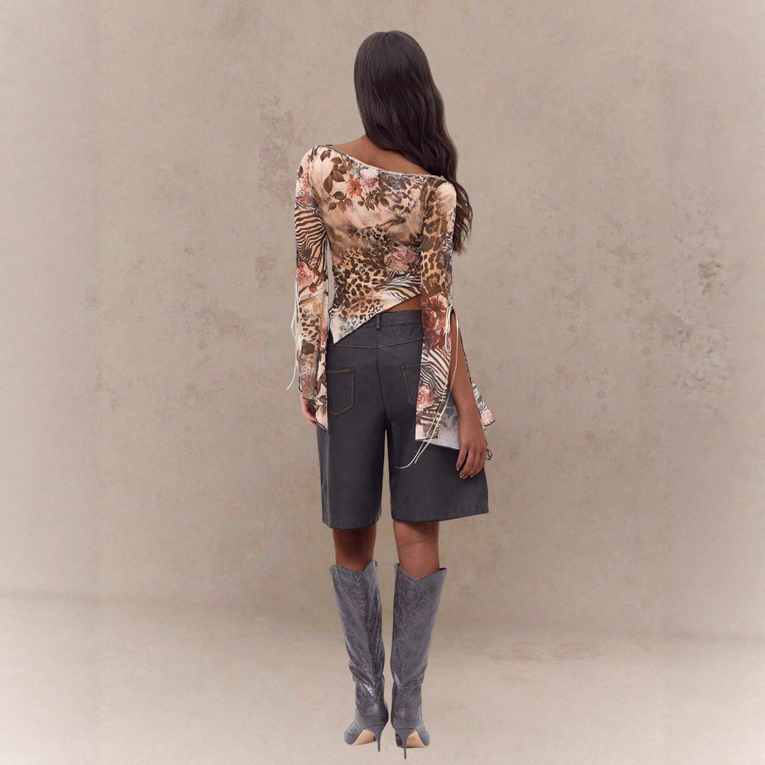 Damen nan asymmetrisches semitransparentes Mesh-Top mit floral-animalischem Muster, gerafftem Rumpf und schulterfreiem Wasserfall-Ausschnitt Drune