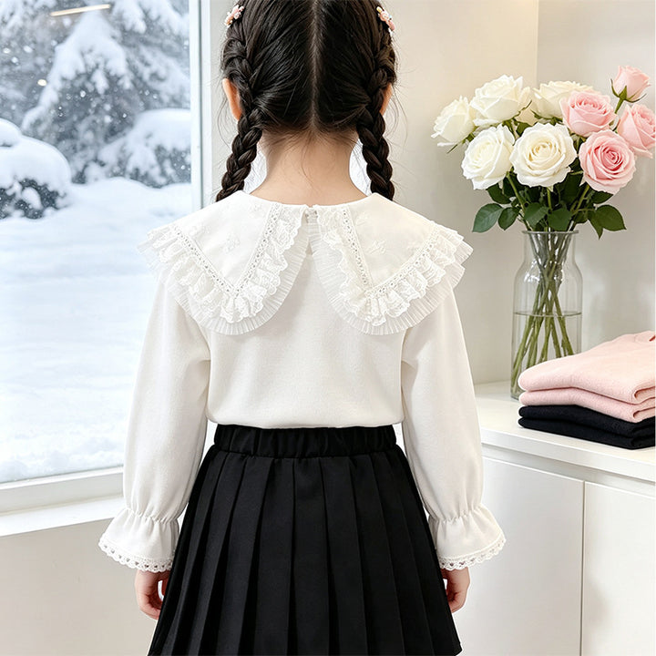 Mädchen Bluse mit romantischem Rüschensaum und feiner Stickerei Drune
