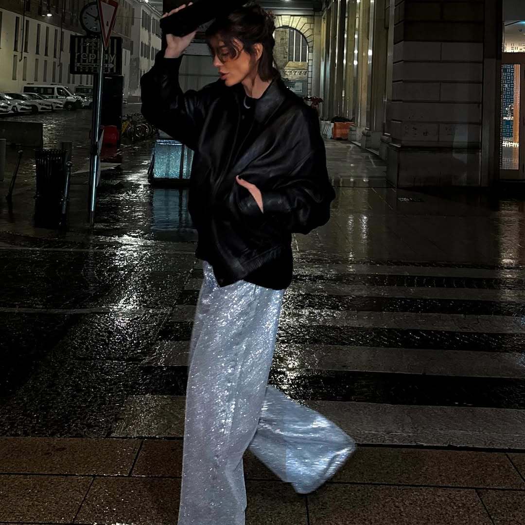 Damen Stilvolle Lederjacke mit lässigem Schnitt und praktischen Taschen Drune
