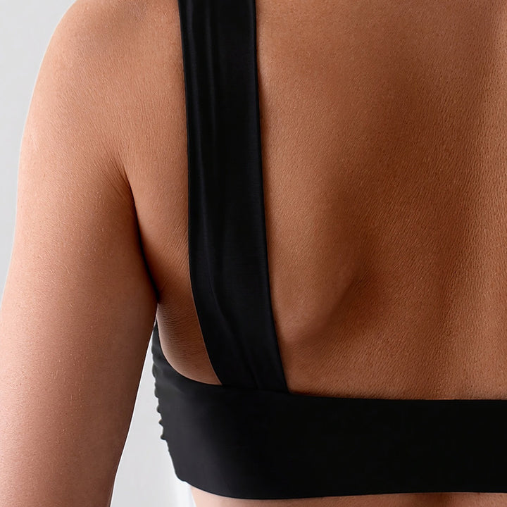 Damen Bikinioberteil mit elegantem V-Ausschnitt und breiten Trägern Drune
