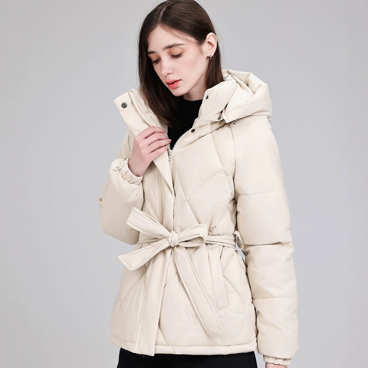Damen Taillierter Steppparka mit Kapuze und Bindegürtel Drune