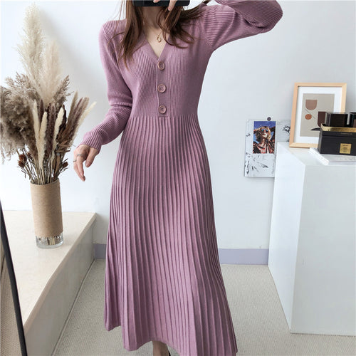 Damen Strickkleid mit V-Ausschnitt und dekorativen Knopfdetails Drune