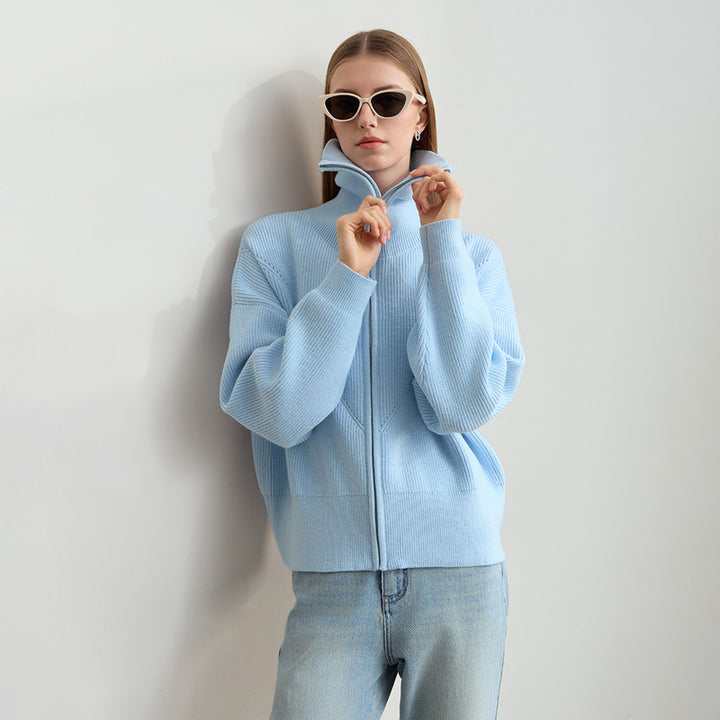 Damen cropped Strickjacke mit praktischer Kapuze und modernem Reißverschluss Drune