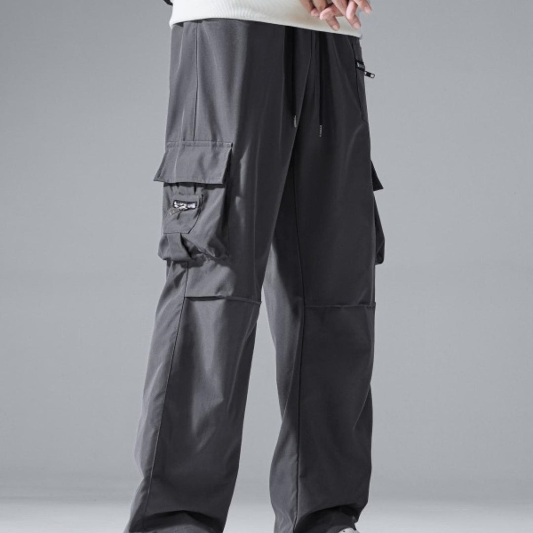 Herren Baggy‑Utility‑Cargohose mit Mehrfachtaschen, verstärkten Knieeinsätzen & Kordelbund Drune