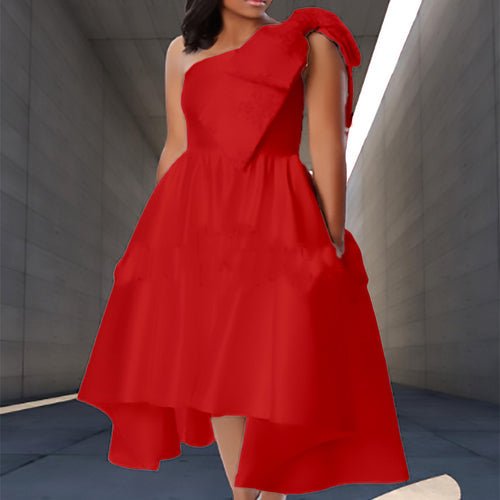 Damen asymmetrisches Kleid mit voluminösem Schößchen und elegante Drapierung Drune