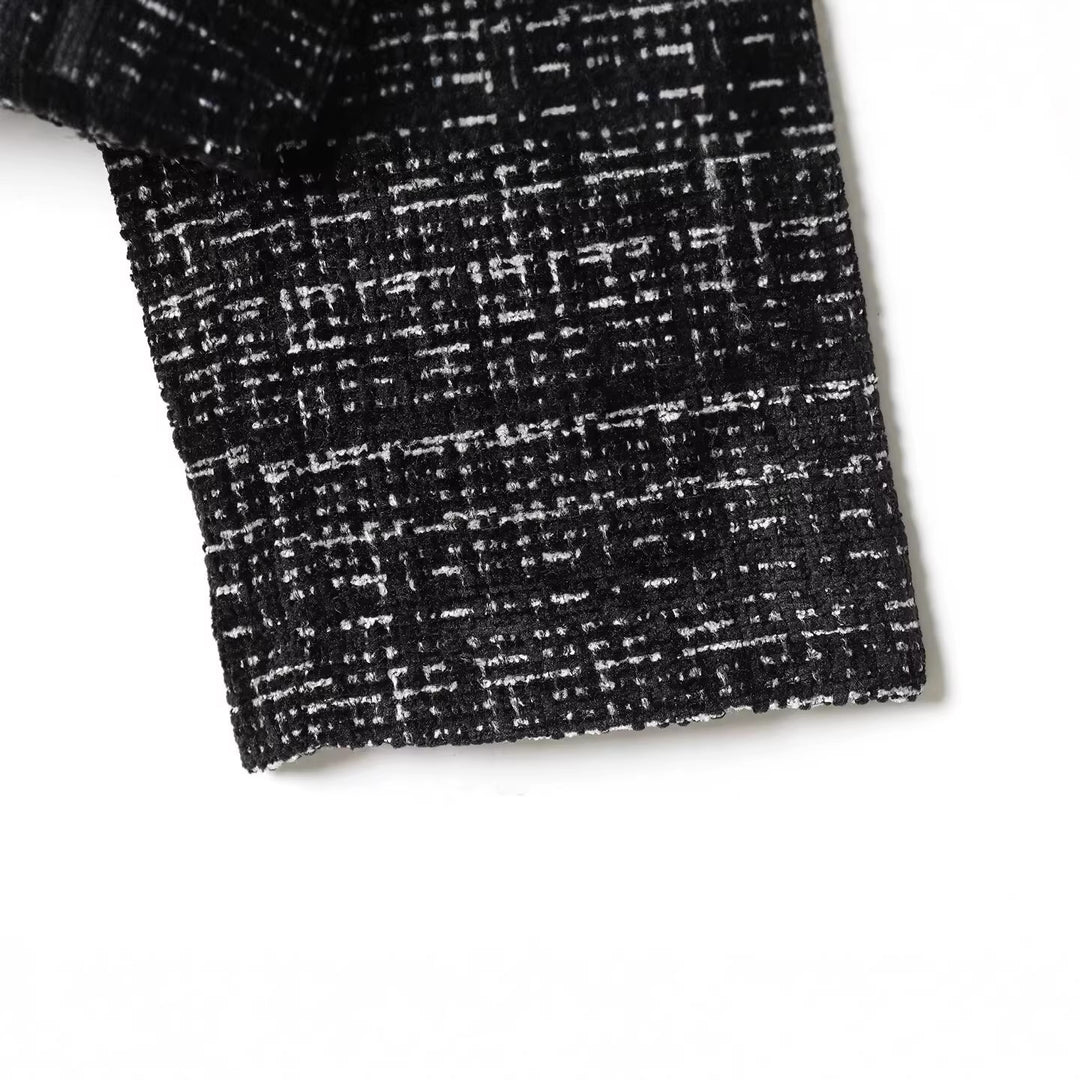 Damen Kurze Bouclé‑Jacke im Boxy‑Cropped‑Schnitt mit Rundhalsausschnitt Drune