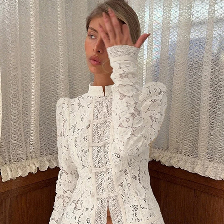 Damen Spitzen-Bluse mit feinen Rüschendetails und transparenten Ärmeln Drune