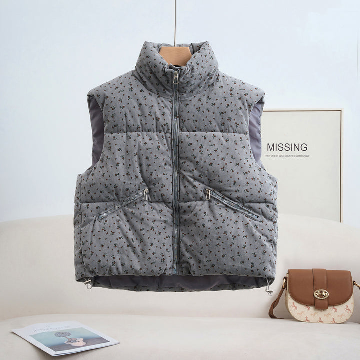 Damen nan gesteppte Cord‑Optik Isolationsweste mit floralem Microprint, hohem Schalkragen und diagonalen Reißverschlusstaschen Drune