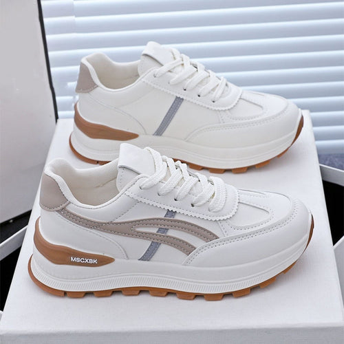Damen Voluminöse Plateausneaker mit rutschfester Gummiprofilsohle und seitlichen Zierstreifen Drune
