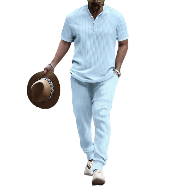 Herren kurzärmeliges Henley-Polo mit Stehkragen, feiner Längsripp-Struktur und entspanntem Relax-Fit Drune