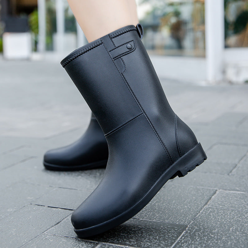 Damen Mittelhohe nahtlose Regenstiefelette aus flexiblem Vollgummi mit griffiger Profilsohle Drune