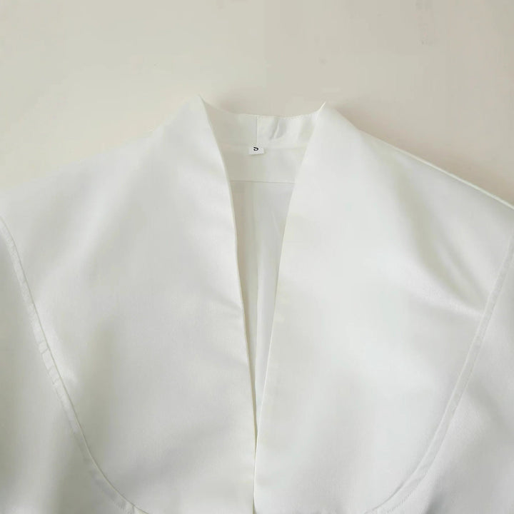 Damen elegante Blazerjacke mit modischem Stehkragen und dekorativen Knopfdetails Drune
