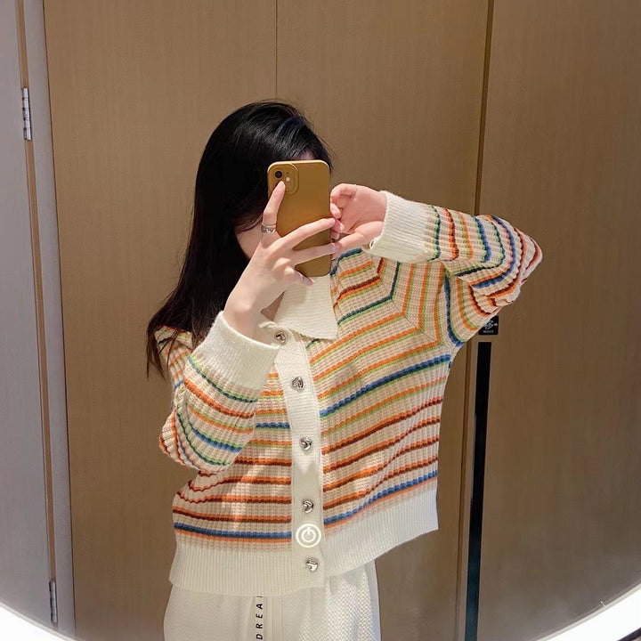 Damen gestreifte Strickjacke mit modischem Kragen und glanzvollen Knöpfen Drune