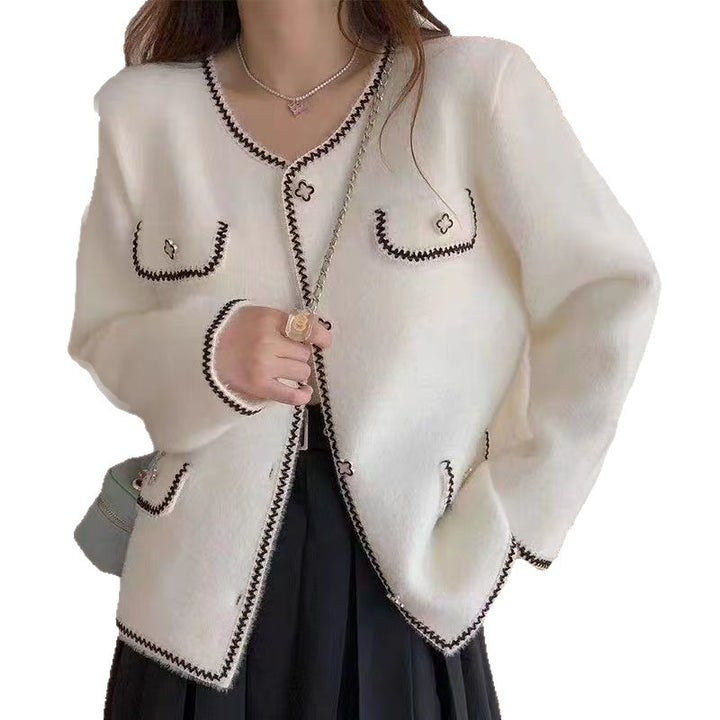 Damen Strickjacke mit aufwendigem Kontraststich Drune