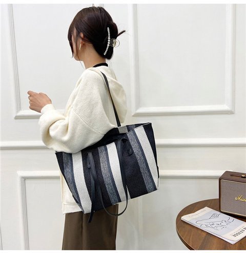 Damen Shopper-Tasche mit modernen Streifen und vielseitigem Innenraum Drune