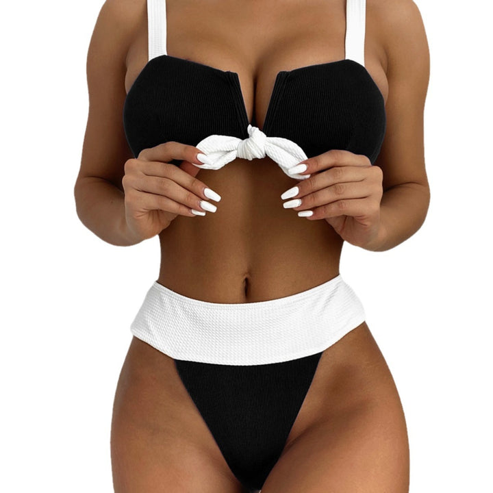 Damen Hochgeschnittener Bikini mit Knötchen-Detail Drune
