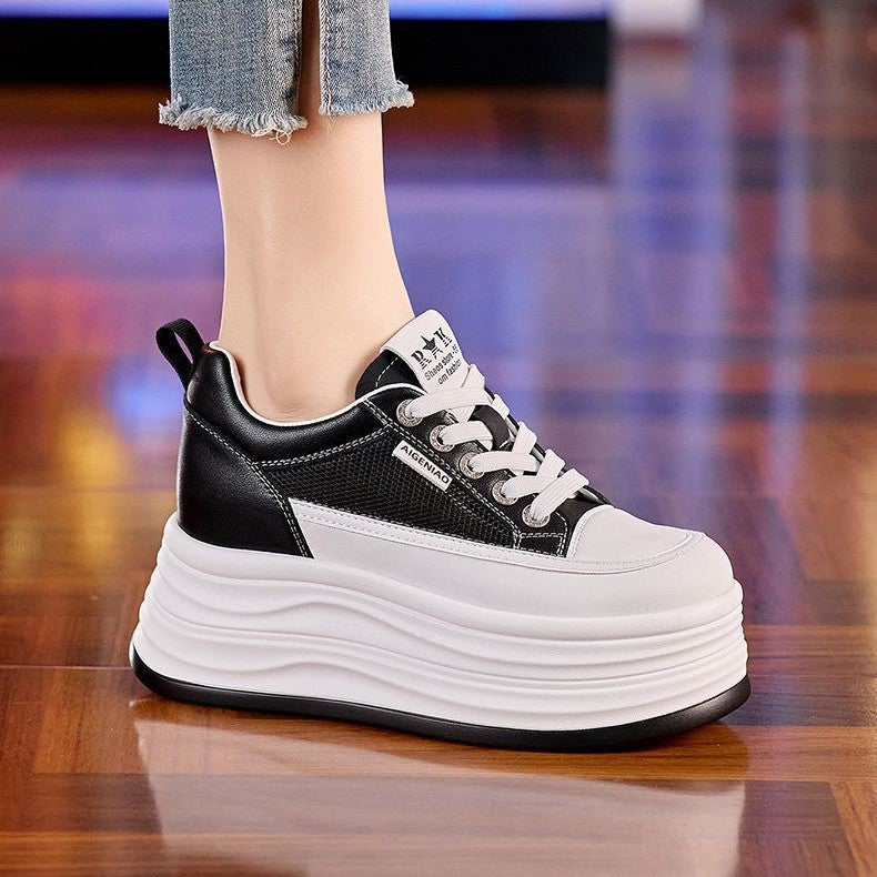 Damen Sportliche Plateausneaker mit atmungsaktiver Obermaterialkombination Drune
