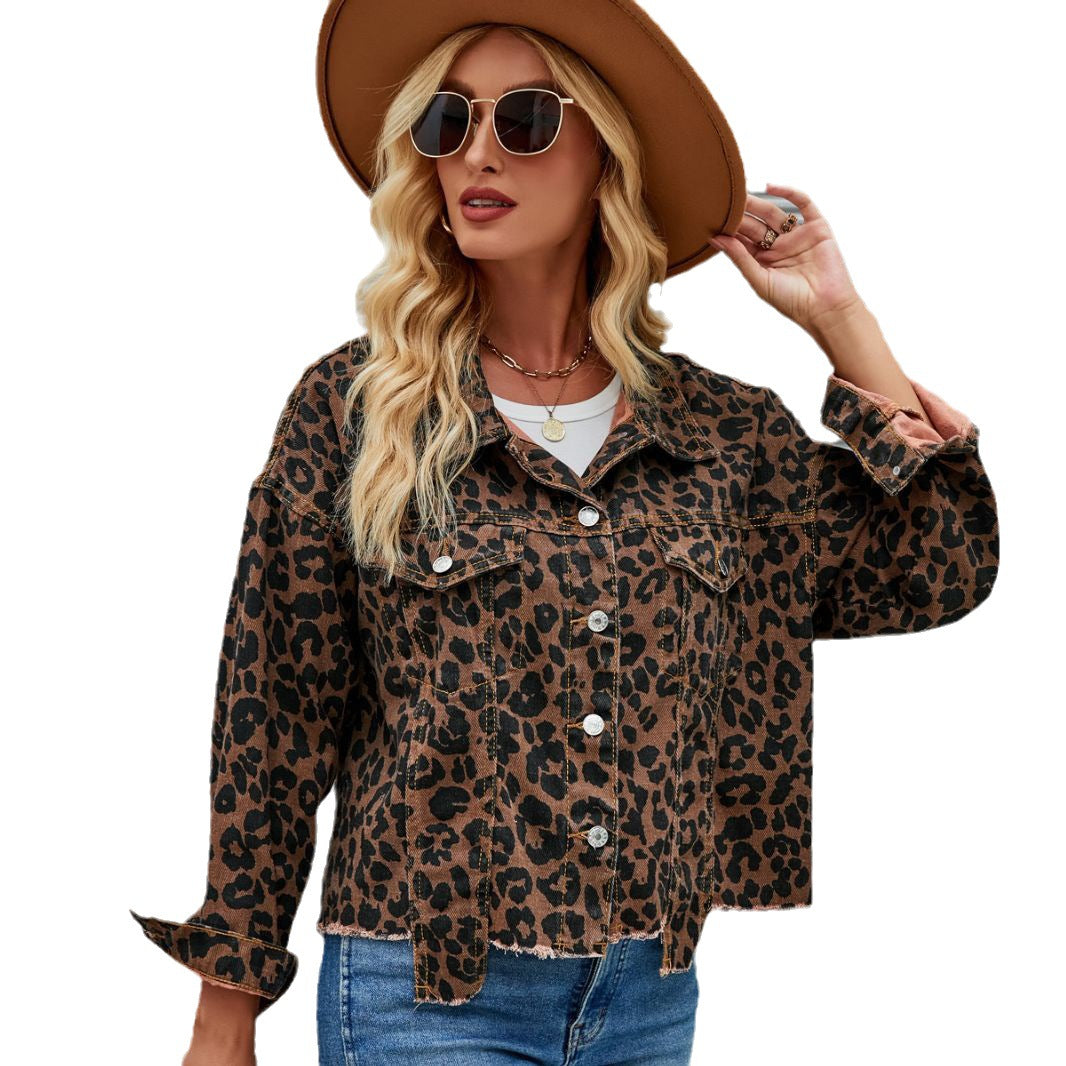 Damen Jeansjacke im angesagten Leo-Design mit oversized Schnitt Drune