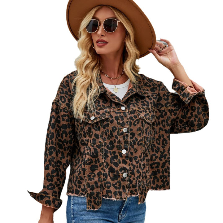 Damen Jeansjacke im angesagten Leo-Design mit oversized Schnitt Drune