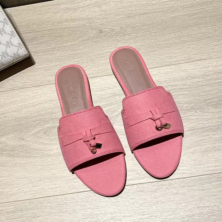 Damen Elegante Slippers aus weichem Wildleder mit dekorativem Riemendesign Drune