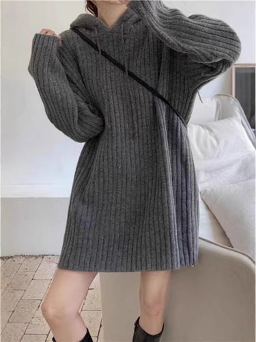 Damen Strick‑Kapuzenkleid mit gerippter Struktur und oversized Silhouette Drune