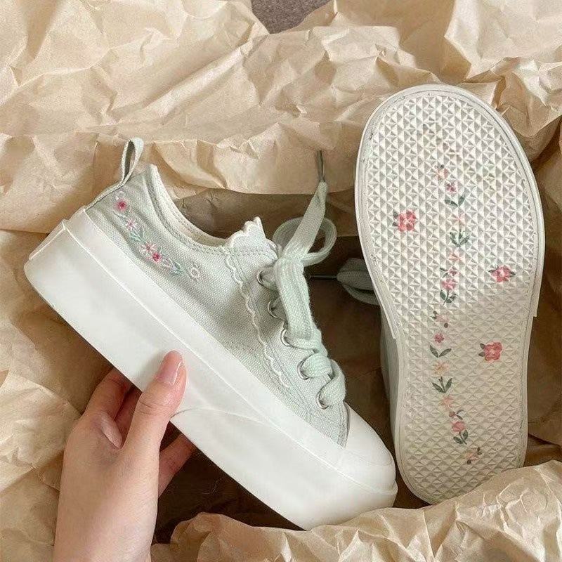 Damen Modische Plateau-Sneaker mit floralen Applikationen und atmungsaktiver Sohle Drune